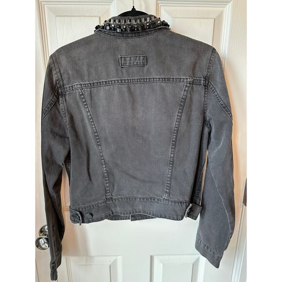 Cabi Cropped Black Denim Distressed Jewel Embellished Jacket Size M Whimsygoth - Picture 5 of 7